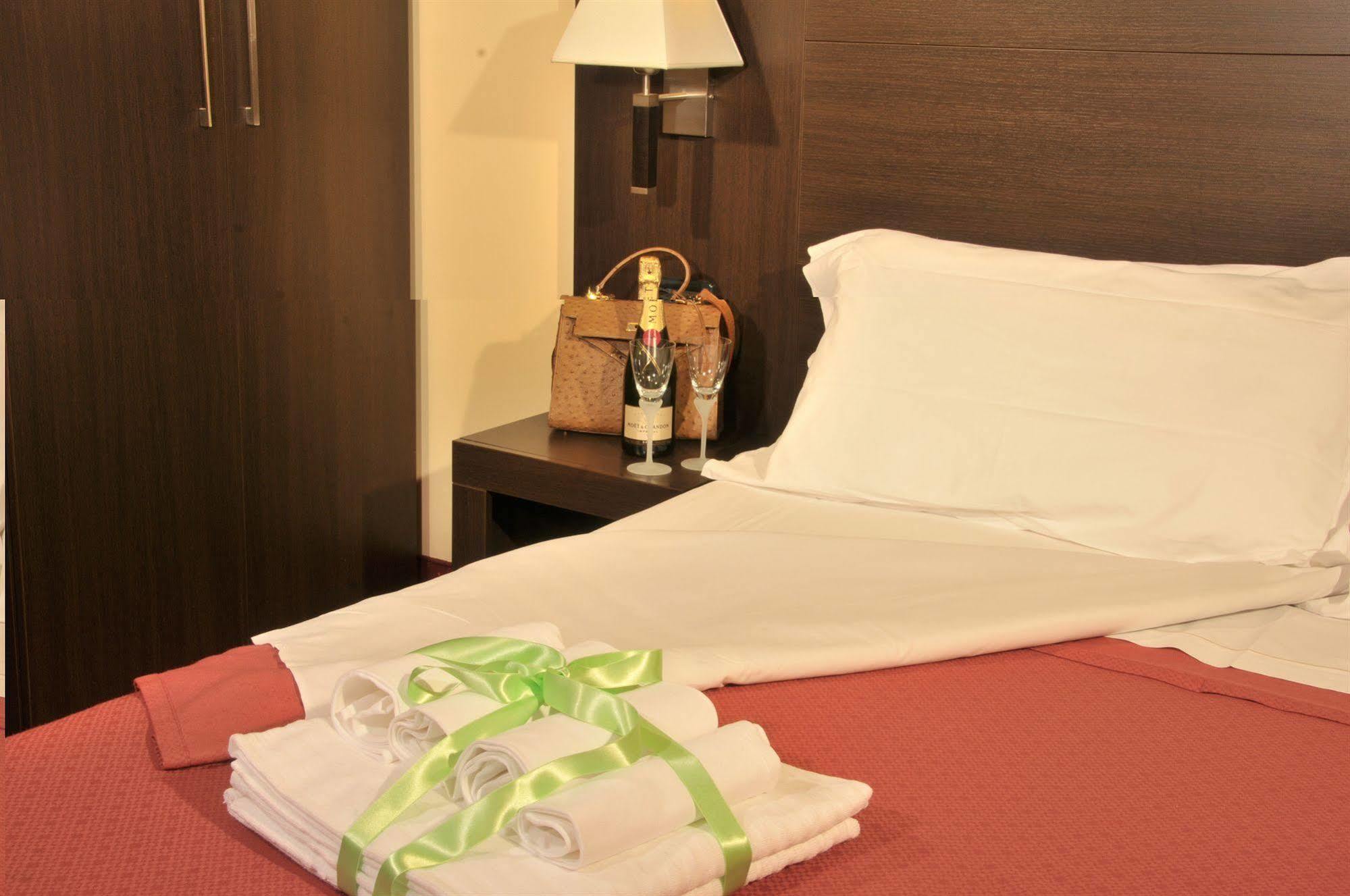 Hotel Versailles Rome Room photo