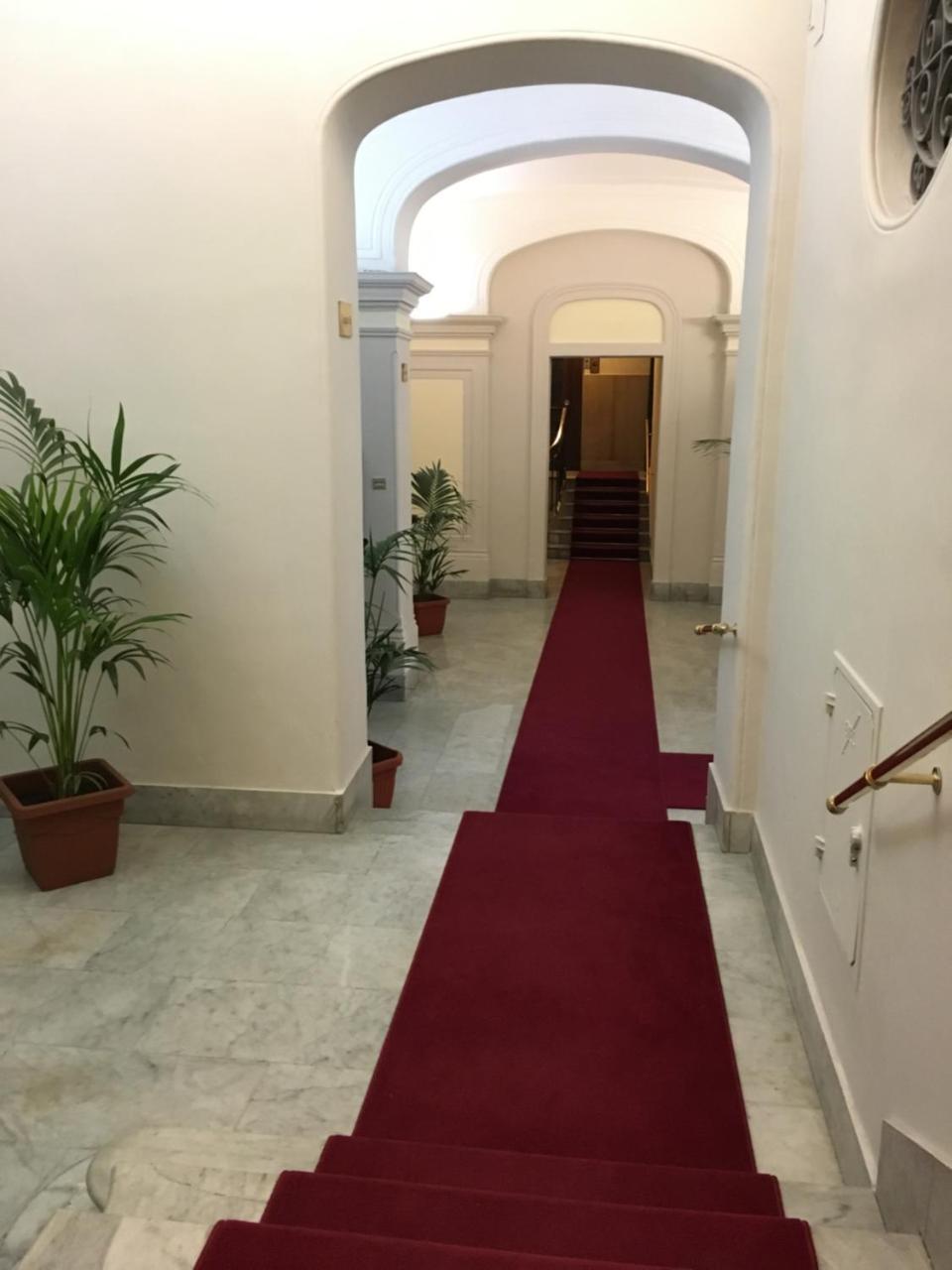 Hotel Versailles Rome Exterior photo