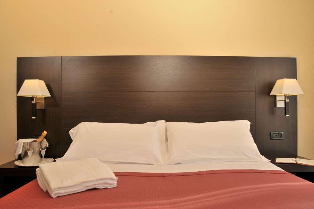 Hotel Versailles Rome Room photo
